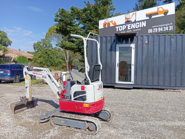 TAKEUCHI TB 210R – Image 2