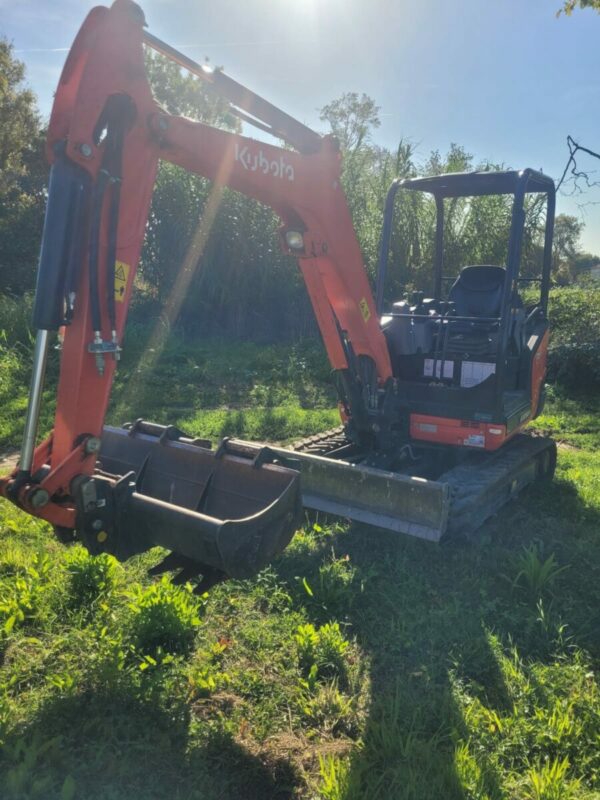 KUBOTA KX030-4